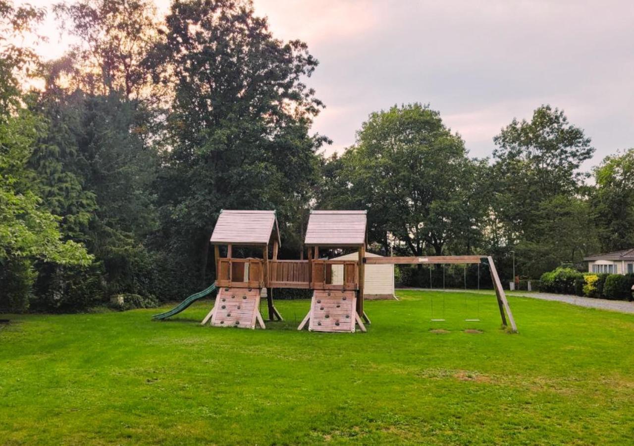 "De Jungle" Chalet Met Veranda Op Ijsselheide Hattemerbroek Veluwe Exterior foto
